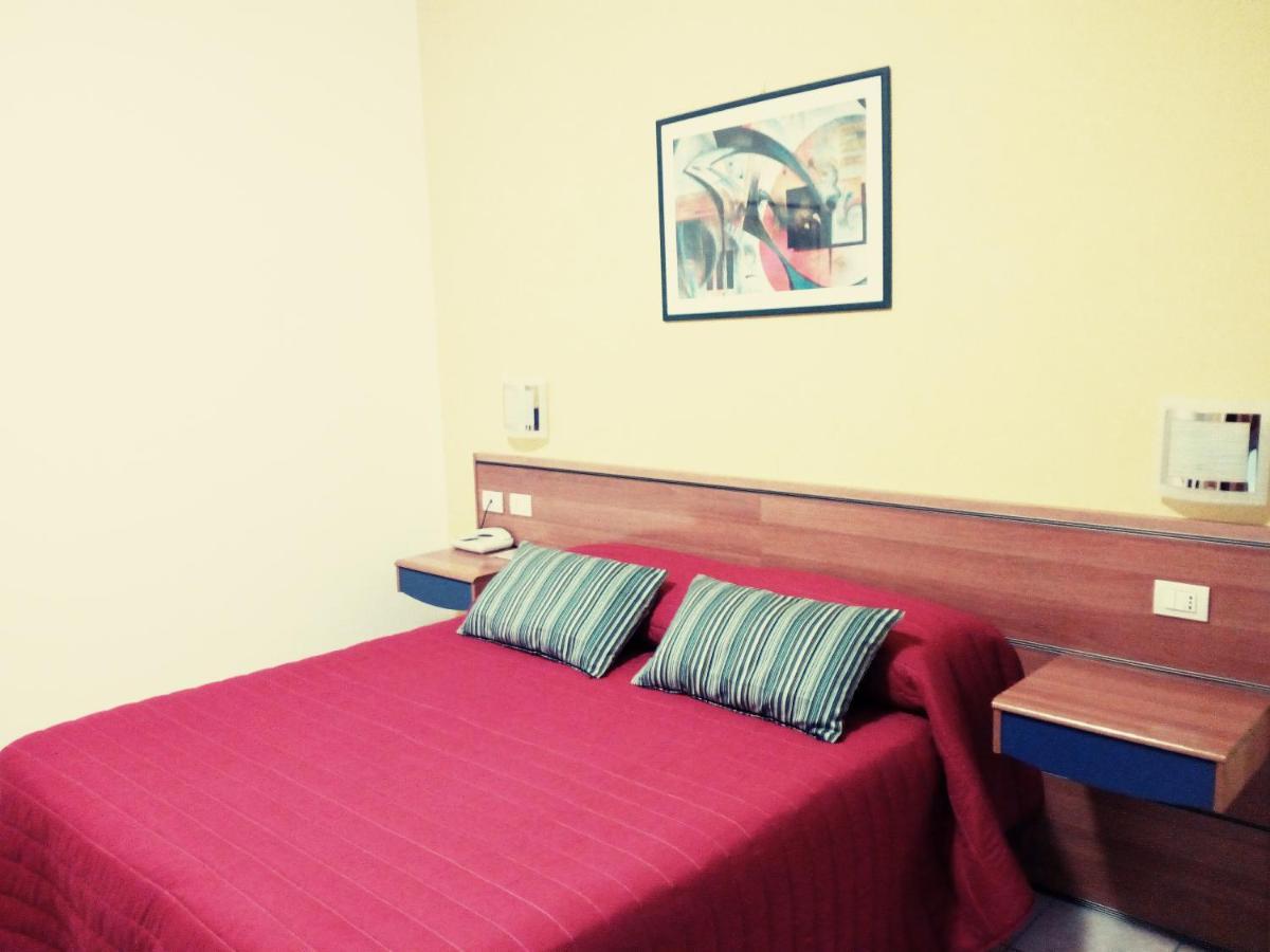 Hotel San Lorenzo Pegognaga Pokoj fotografie